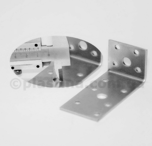 Кутик стовщений з анкерними отворами 90x35x40x2,5мм, KL-7