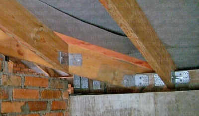 Кутик оцинкований 135 градусів 105x105x90x2,5мм, KLD-4