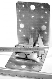 Кутик посилений 140x140x100x2,5мм, KPW-14